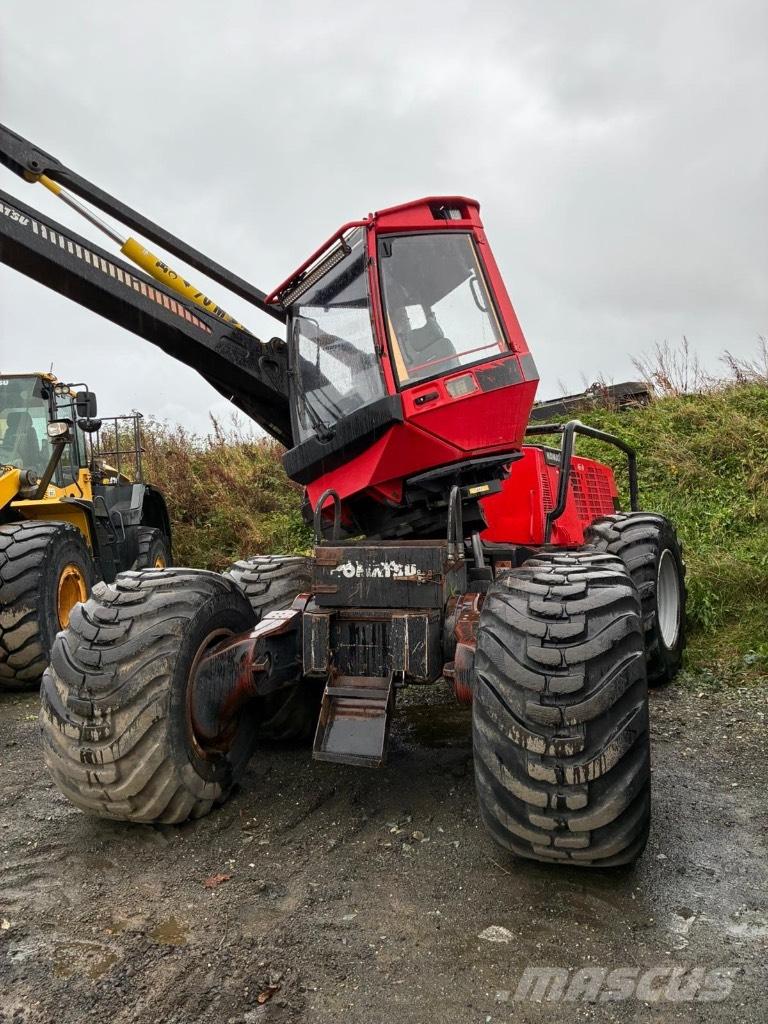 Komatsu 911.5 收穫機