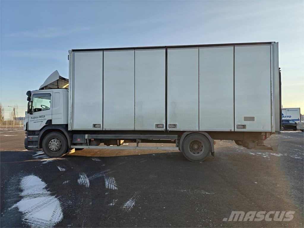 Scania P320 貨箱式卡車