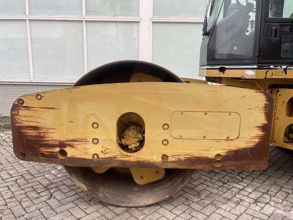 CAT CS 573 E       2004 單輪滾壓機