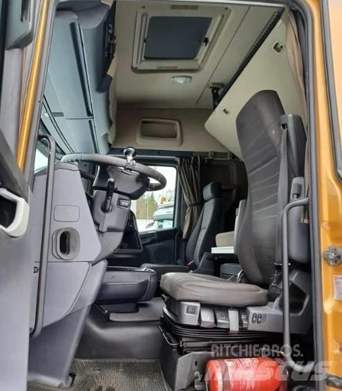 Scania R 410 6x2 曳引機組件