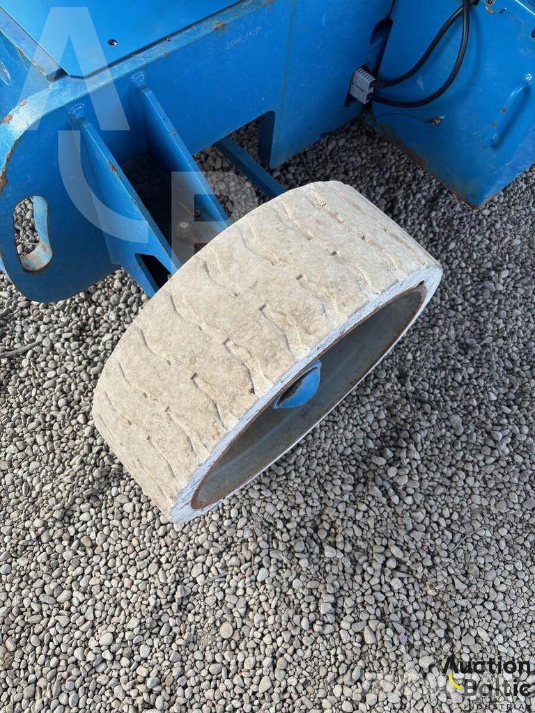 Genie Z 34/22 N 曲臂高空作業車