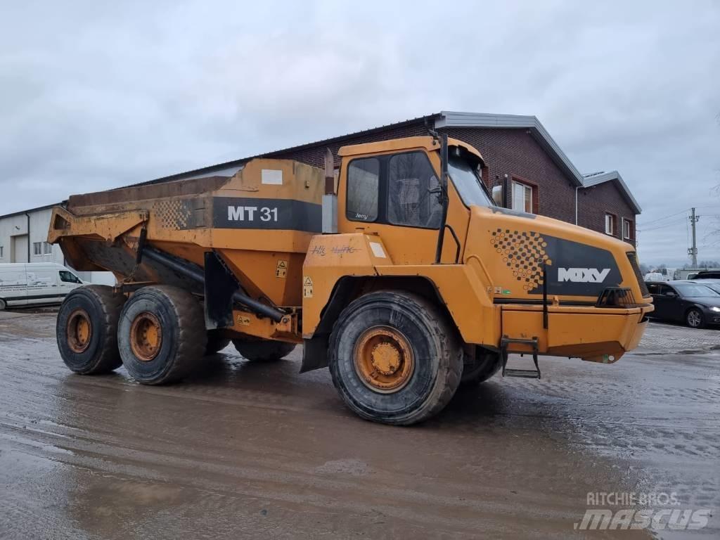 Moxy MT 31 6x6 鉸接式起吊車
