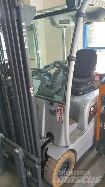 Still RX20-16 電動堆高機