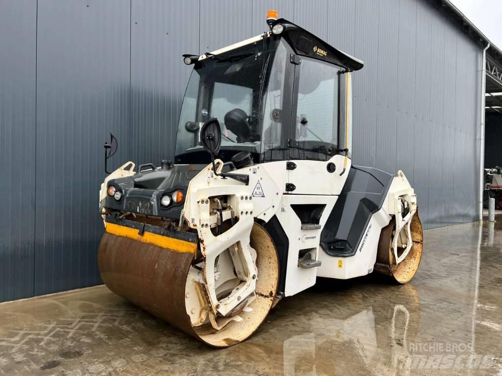 Bomag BW151AD-5 雙輪滾壓機