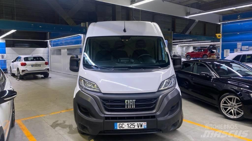 Fiat Ducato 120 貨箱式卡車