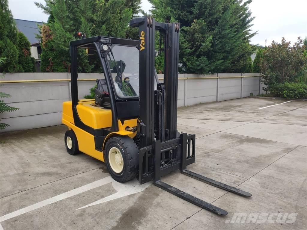 Yale GDP35VX 柴油卡車