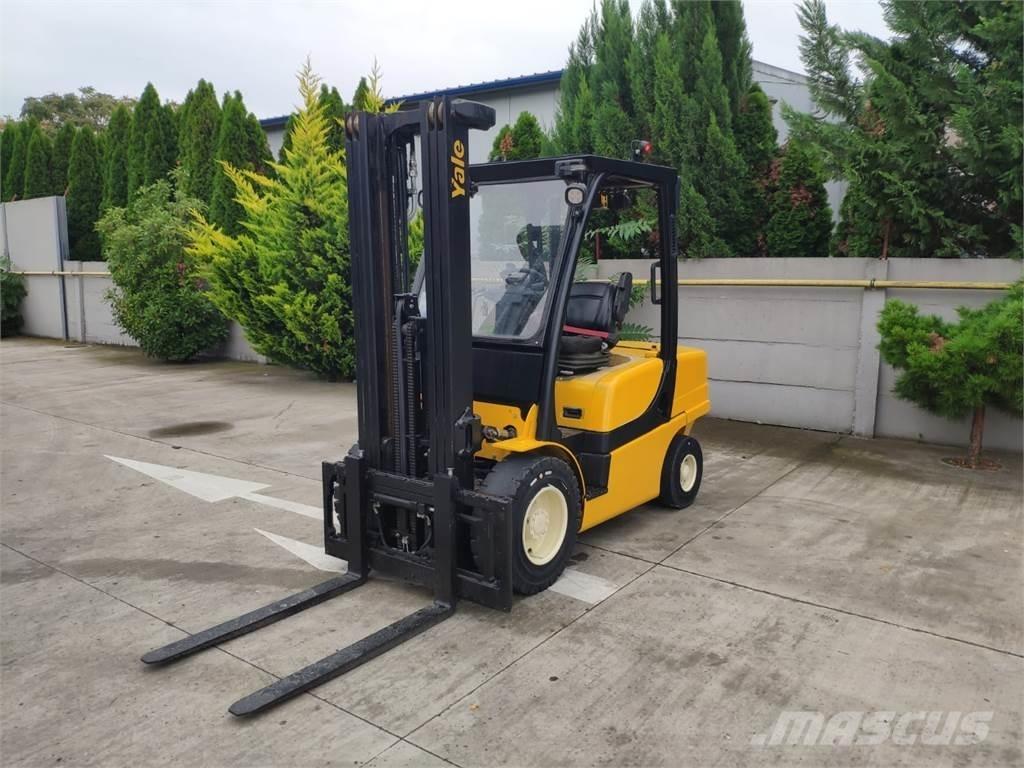 Yale GDP35VX 柴油卡車