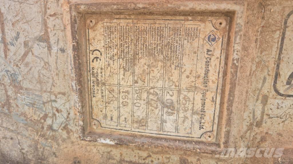 Yanmar SV 100-1 中型挖土機/掘鑿機/挖掘機 7t-12t