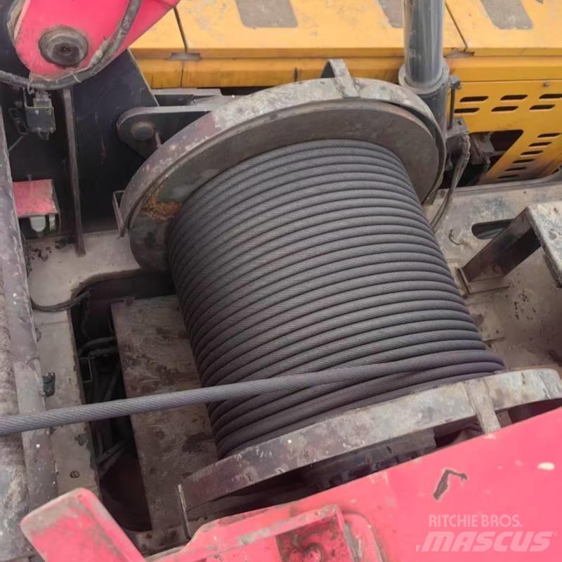 Sany SCC1350 履帶式起重機