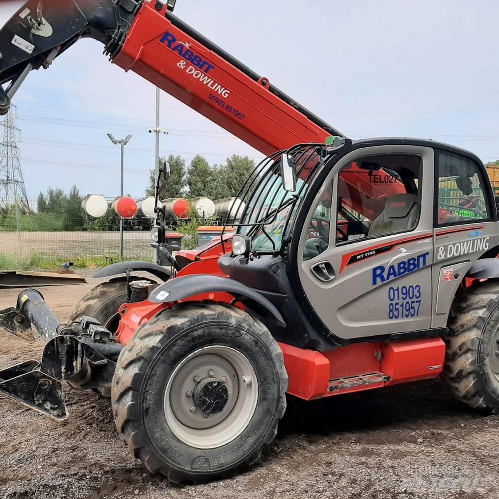 Manitou MT 1135 伸縮臂操作車