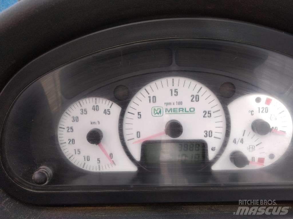 Merlo P 40.17 K 伸縮臂操作車