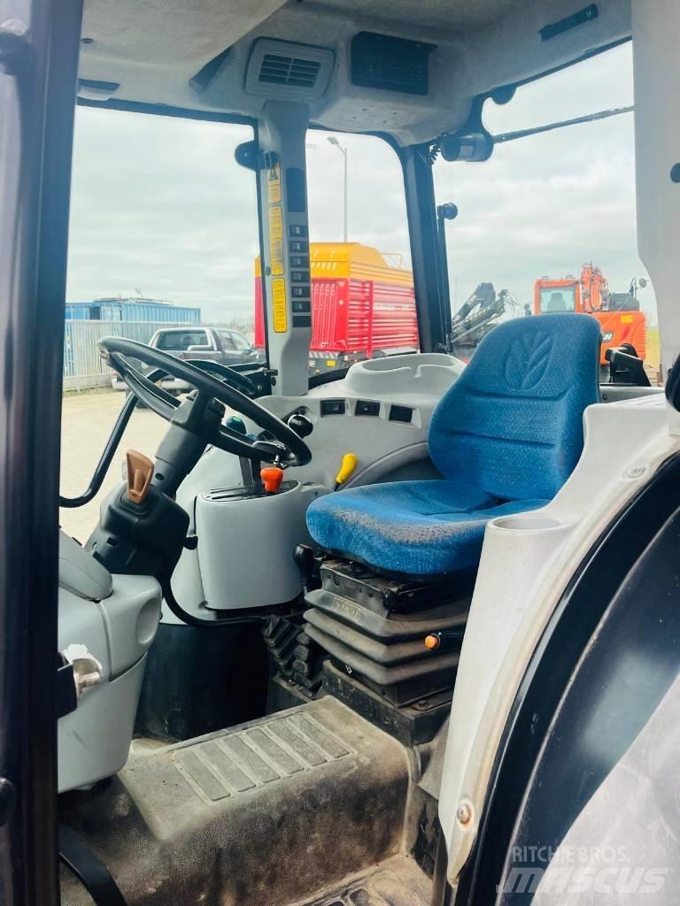 New Holland t4030 曳引機