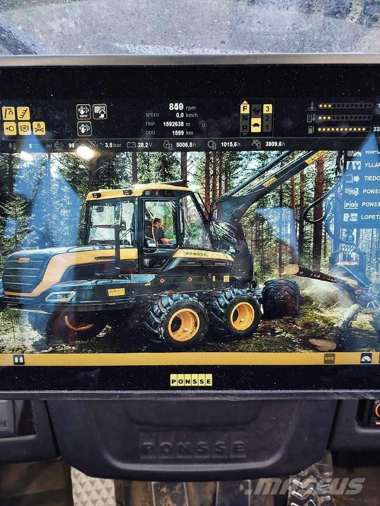 Ponsse Ergo 8W 收穫機