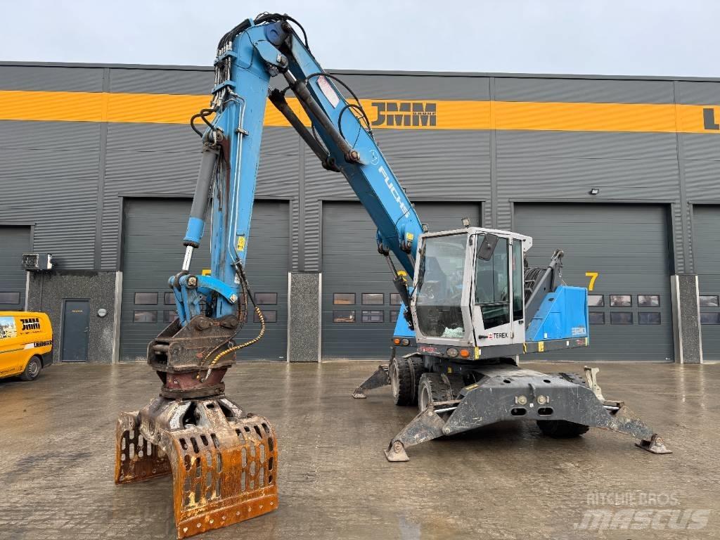Fuchs MHL 320 廢棄物/工業用操作車