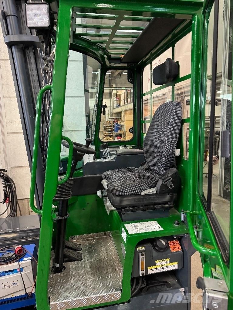 Combilift C4000ET 四向前伸式堆高機(叉車)