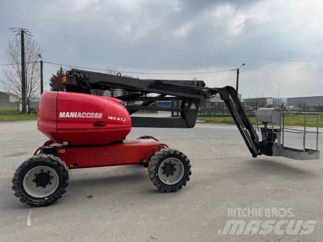 Manitou 160 ATJ 曲臂高空作業車
