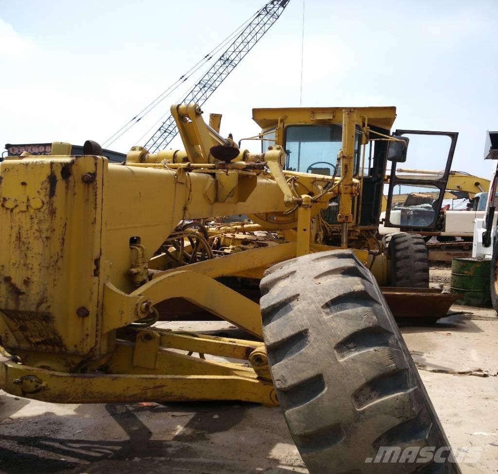 Komatsu GD 705 A-4A 平土機