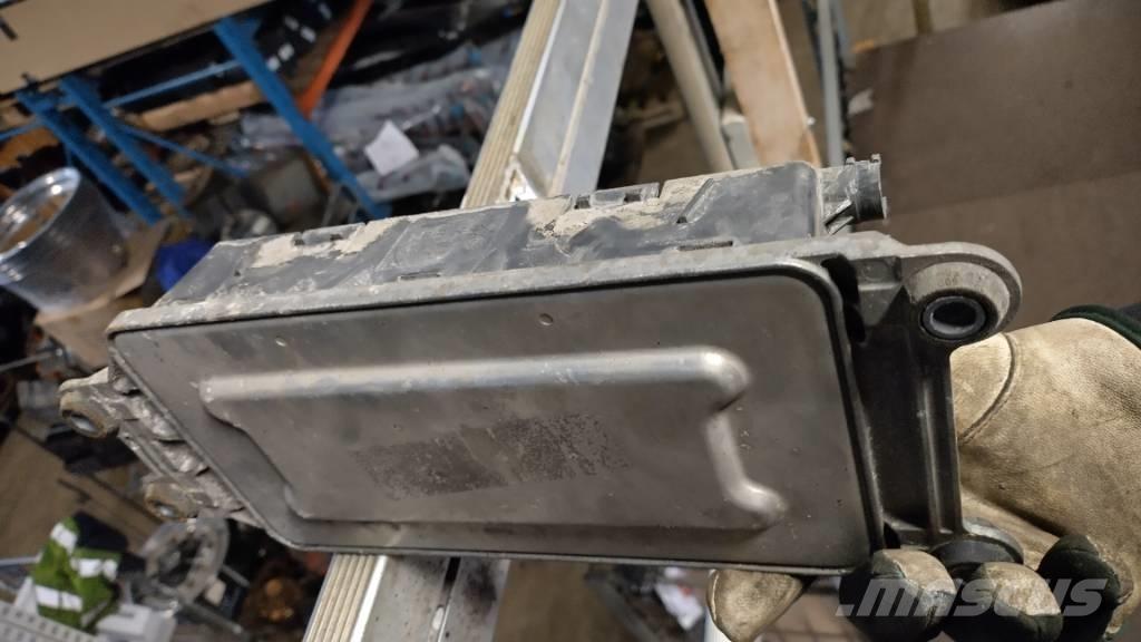 Volvo CCIOM 電子設備