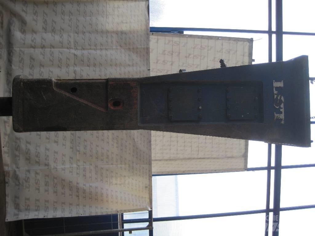LST XB 3100 鐵鎚/碎石機