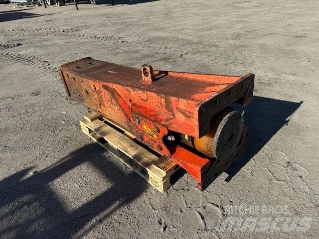 Socomec 1840 KG 鐵鎚/碎石機