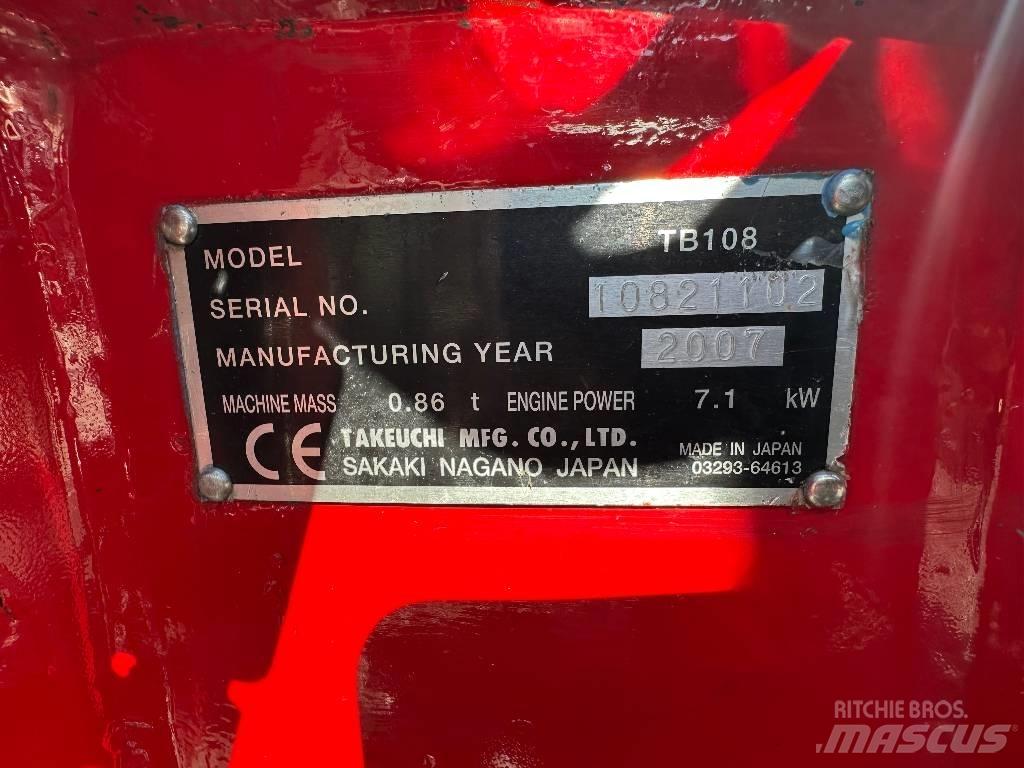 Takeuchi TB 108 小型挖土機/掘鑿機<7t(小型挖掘機)