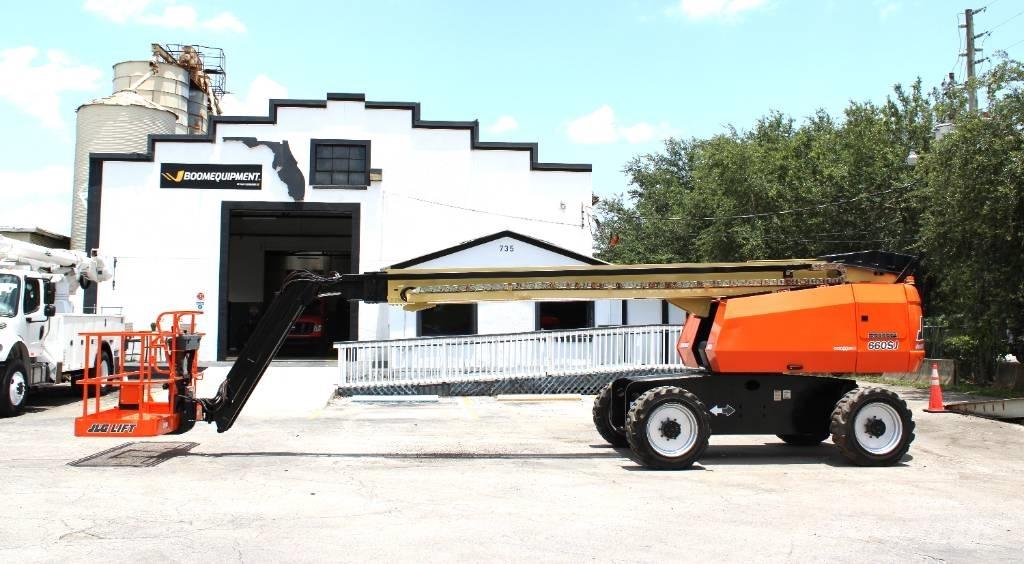 JLG 660 SJ 伸縮臂高空作業車