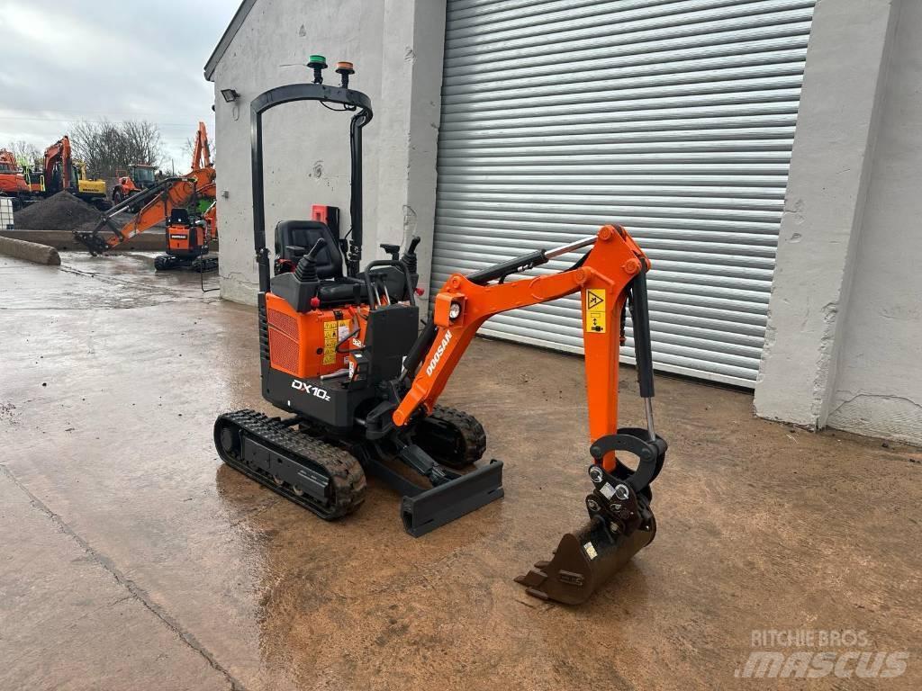 Doosan DX 10 Z 小型挖土機/掘鑿機<7t(小型挖掘機)