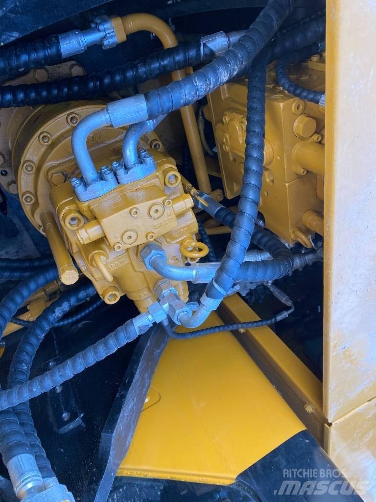 Sany 215C 履帶式 挖土機/掘鑿機/挖掘機