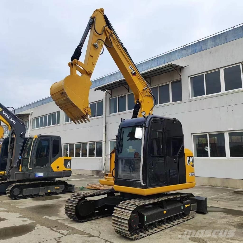 CAT 307E2 小型挖土機/掘鑿機<7t(小型挖掘機)