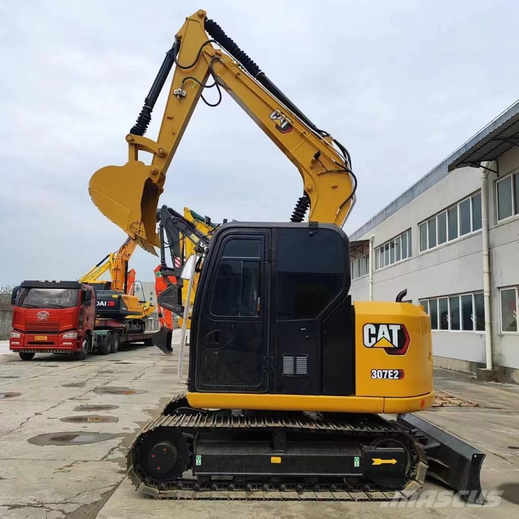 CAT 307E2 小型挖土機/掘鑿機<7t(小型挖掘機)