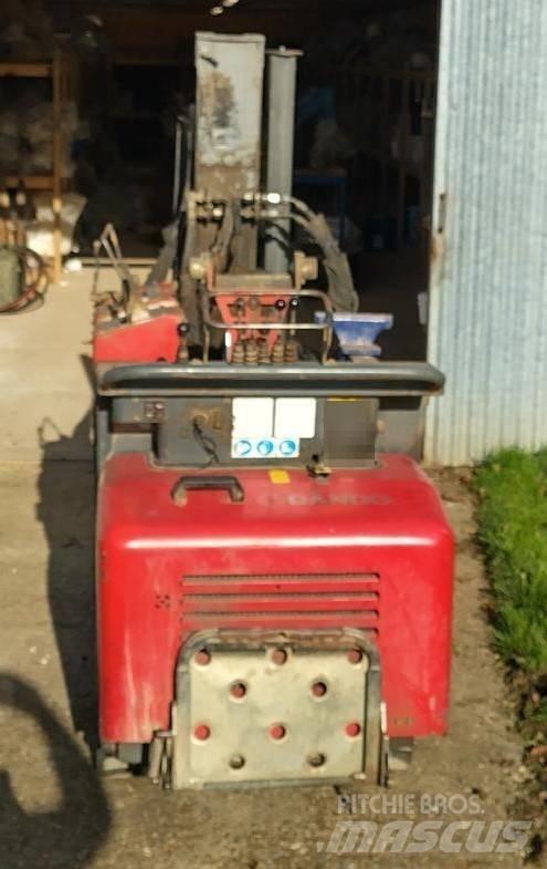  Dando Terrier MKII 其他鑽鑿設備