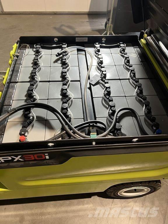  ACTIE - CLARK EPX30i 電動堆高機