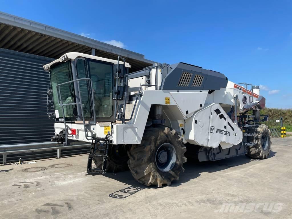 Wirtgen WR 240I 瀝青再生設備