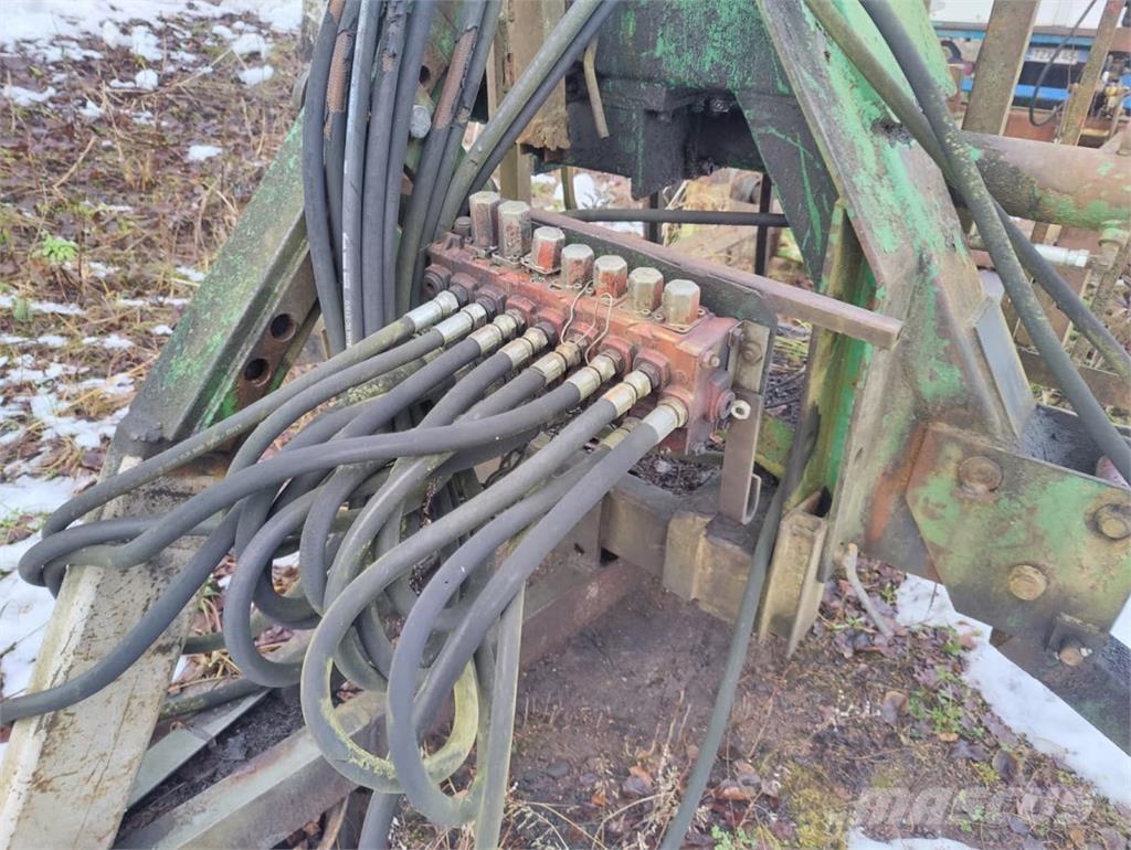  Kornos 2010 林業拖車