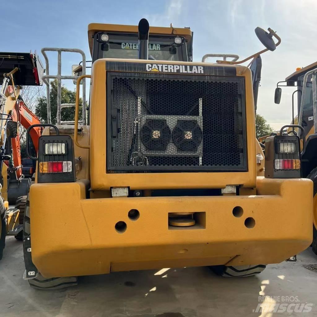 CAT 966 H 輪胎式裝載機