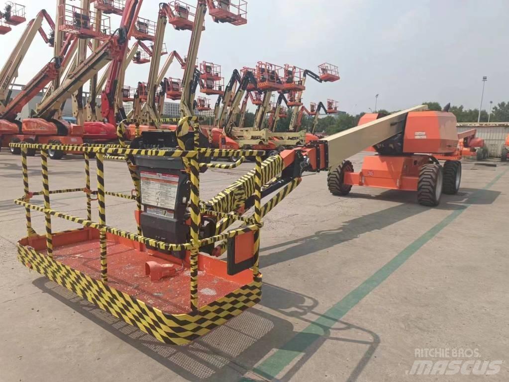 JLG 660 SJ 伸縮臂高空作業車