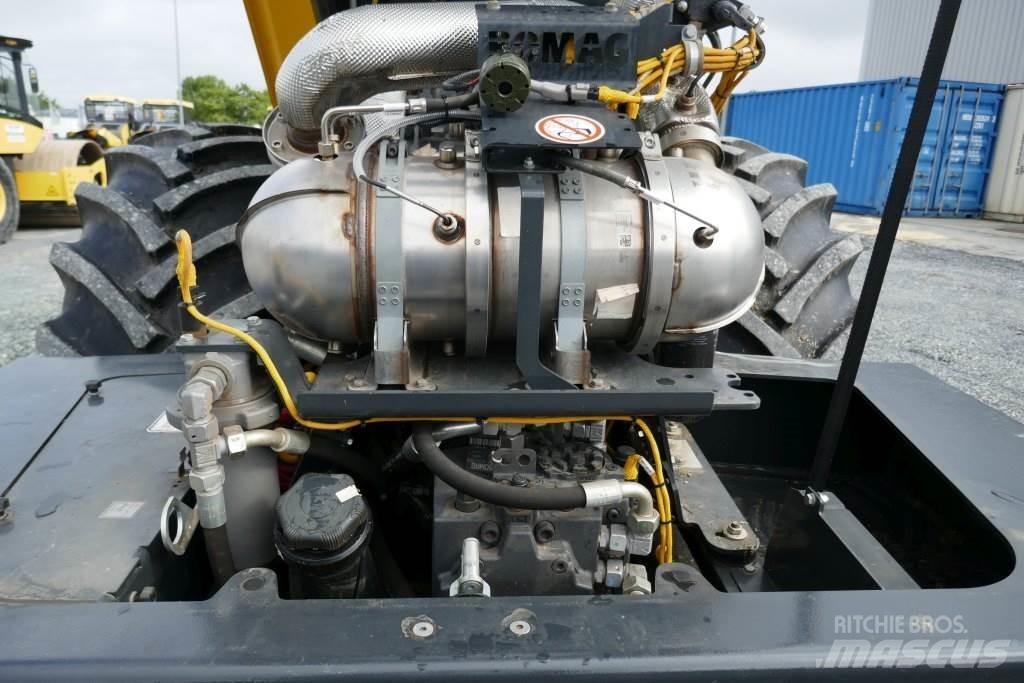Bomag BW 213 PDH-5 土壤壓實機