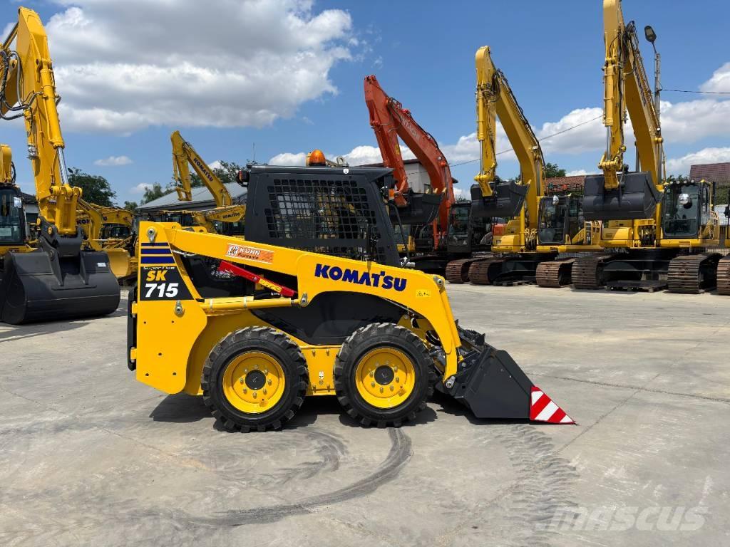 Komatsu SK 715-8 滑移轉向裝載機