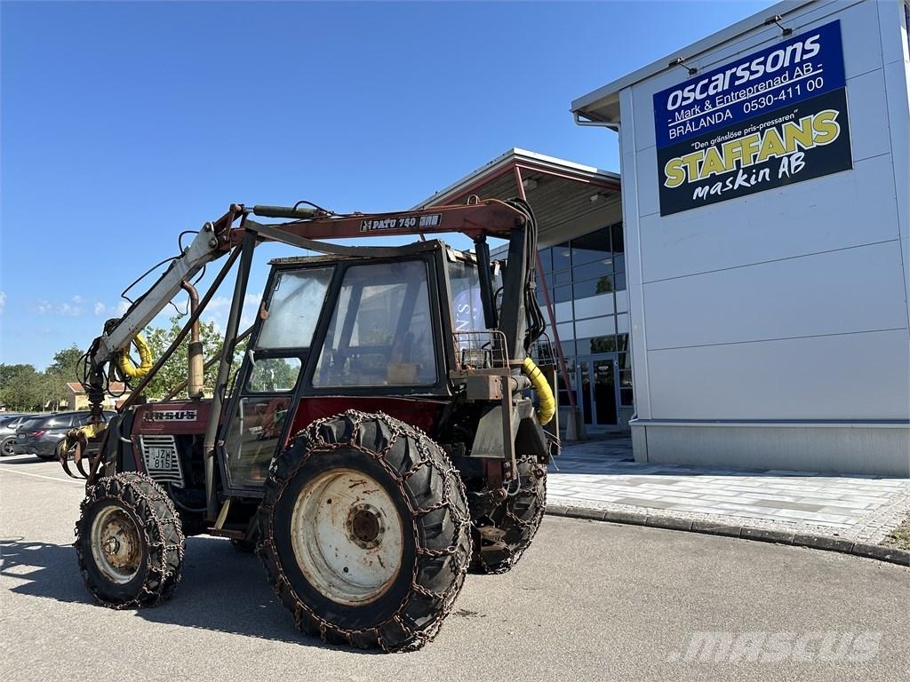 Ursus C-385-4T 曳引機