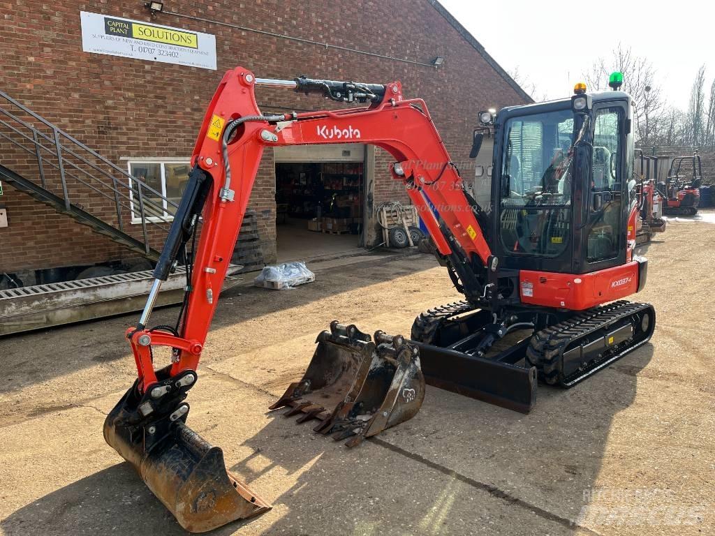 Kubota KX 037-4 小型挖土機/掘鑿機<7t(小型挖掘機)
