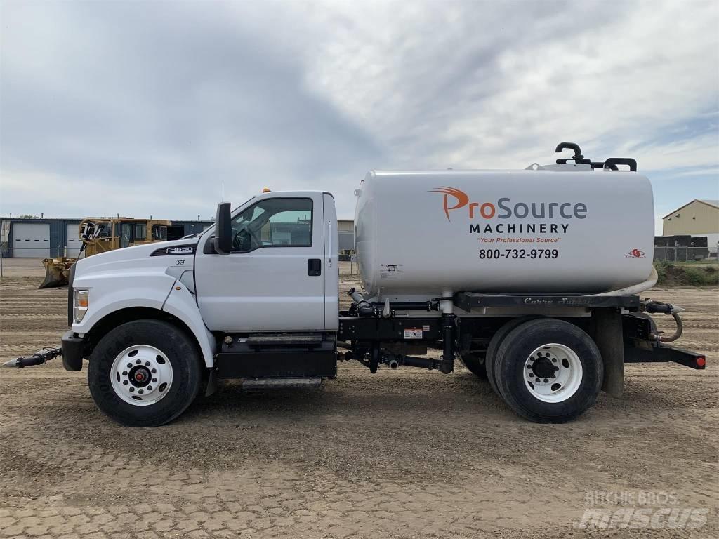 Ford F 650 XL SD 水車