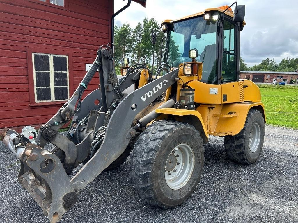 Volvo L 35 B 輪胎式裝載機