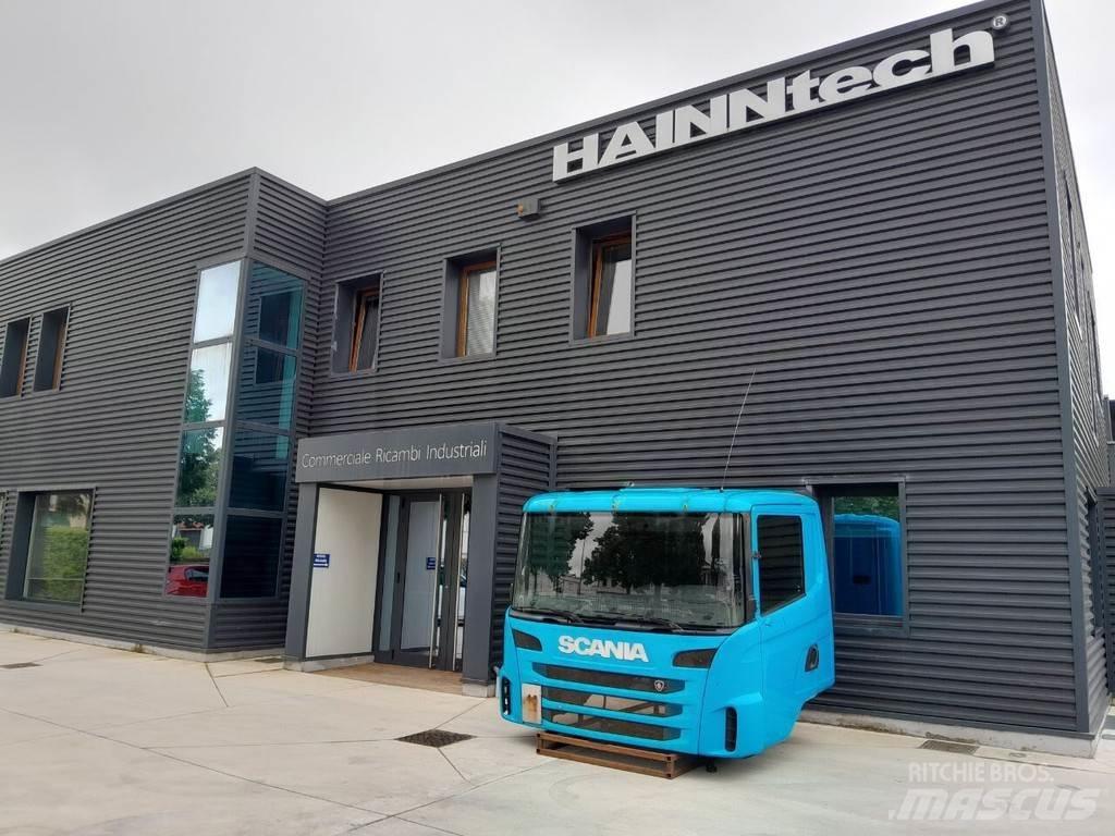 Scania CG16 駕駛室與內部