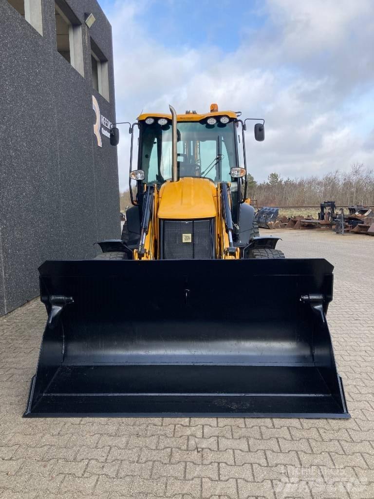 JCB 3 CX 反鏟裝載機