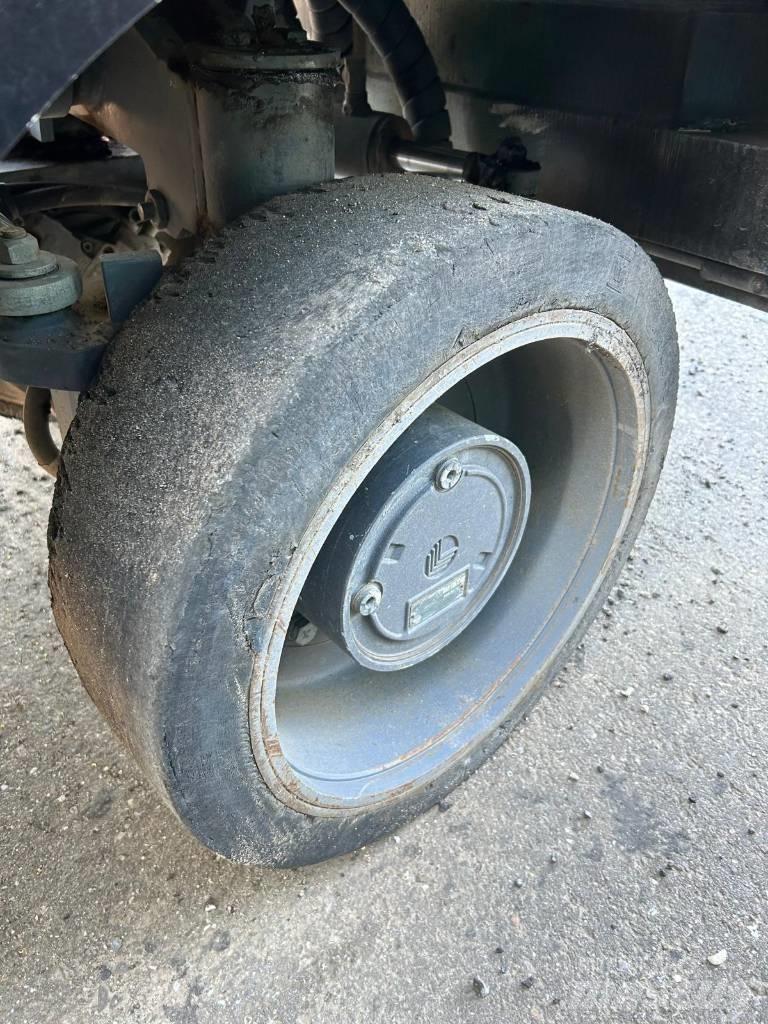 Wirtgen W 50 DC 瀝青冷銑刨機/銑床