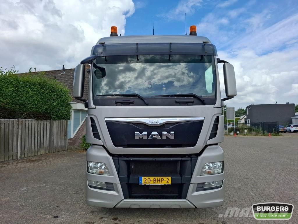 MAN TGX 26.440 曳引機組件