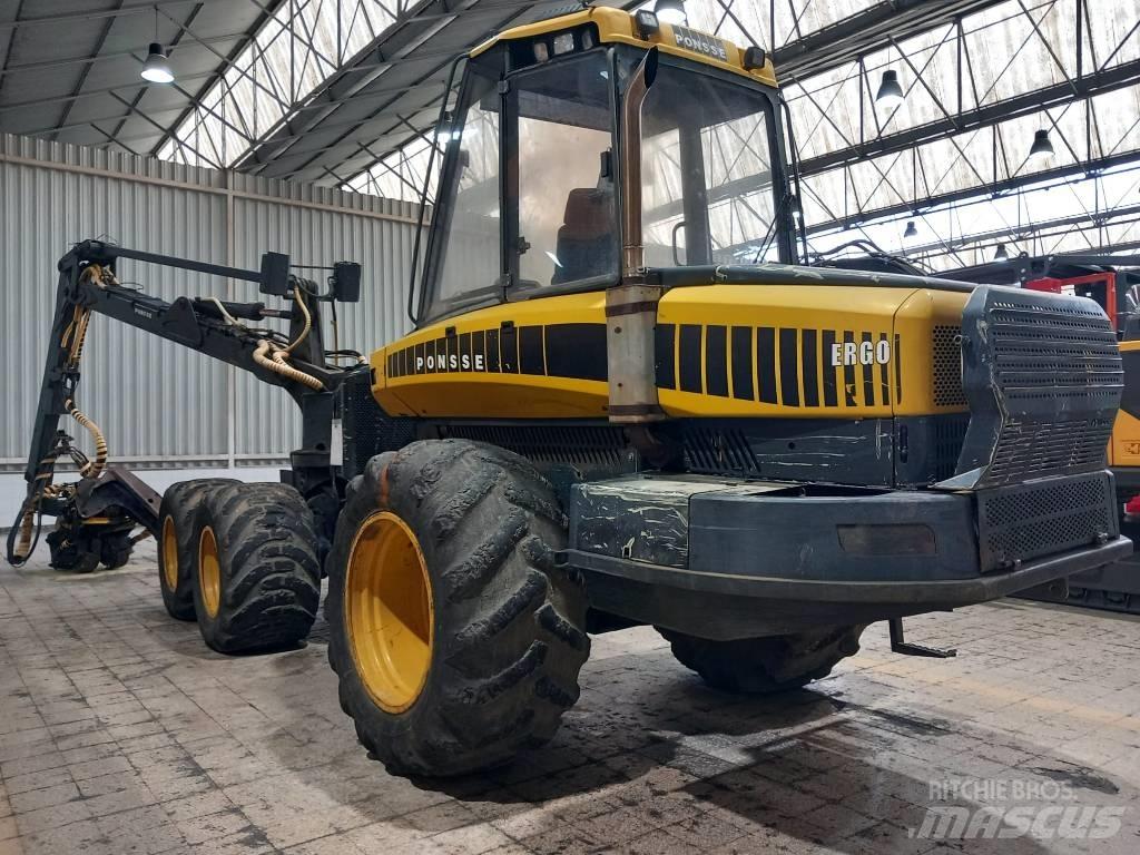 Ponsse Ergo 6W 收穫機