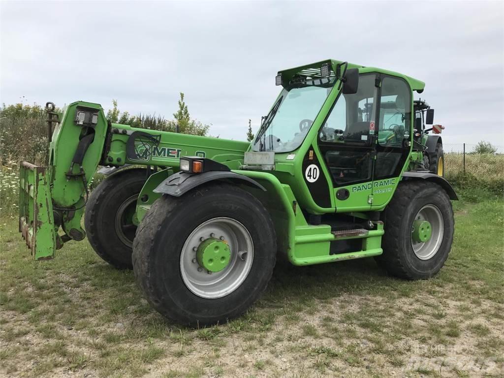 Merlo P55.9CS 農業用伸縮臂裝載機
