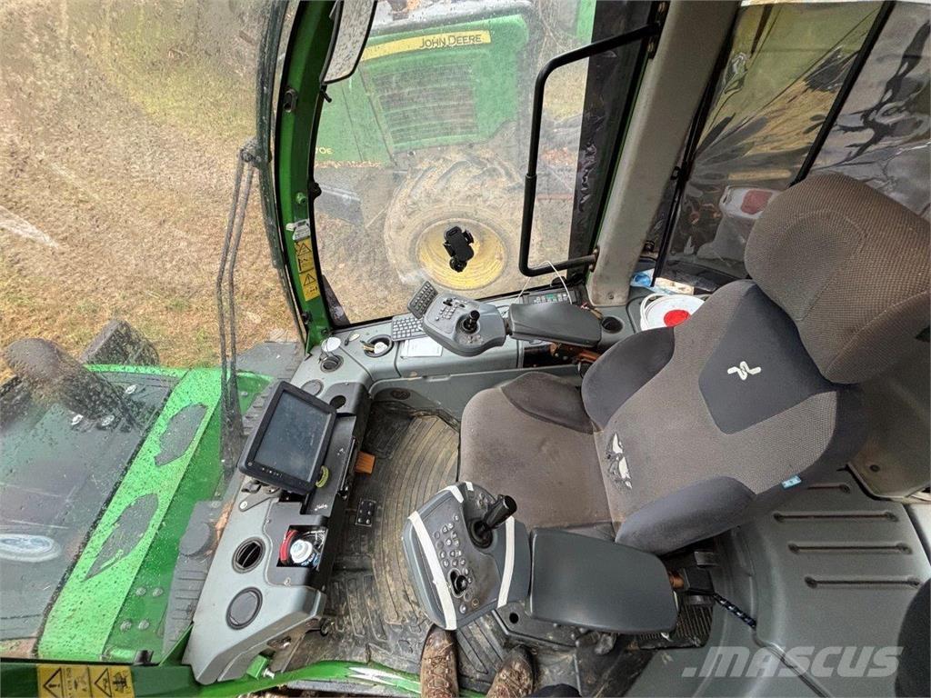 John Deere 1010 E 集運機