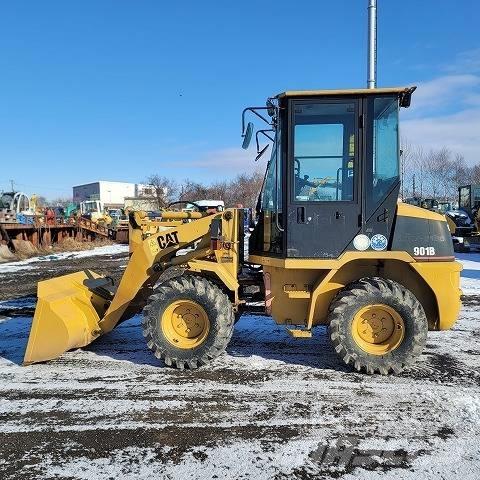 CAT 901B 輪胎式裝載機